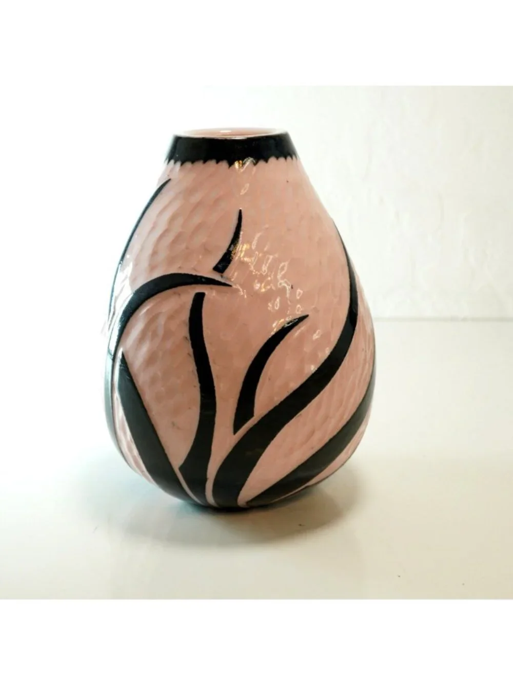 Signed Studio Art Pottery Vase Pink Blue Botanical Seaweed Motif Ceramic 5